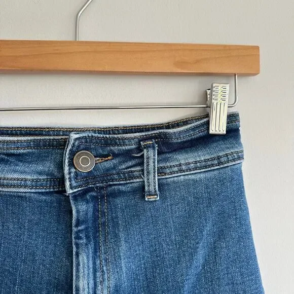 Zara Wide-Leg Raw Hem Jeans 2 - Picture 5 of 10